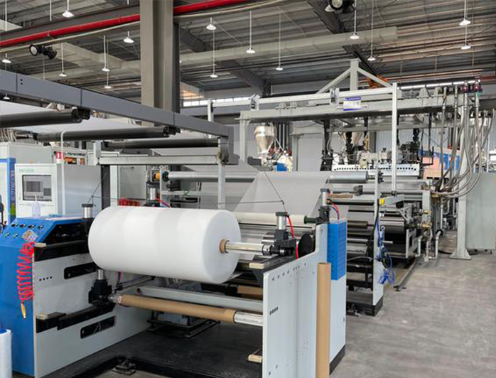 EVA太陽能電池封裝膜生產(chǎn)線控溫—應(yīng)用案例 EVA太陽能電池封裝膜生產(chǎn)線控溫—應(yīng)用案例